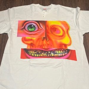 Men’s supreme t-shirt